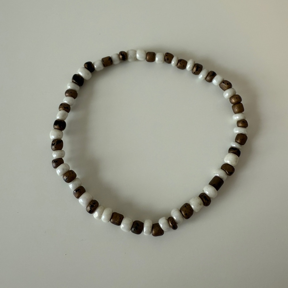 Elegant Brown and White Beaded Necklace